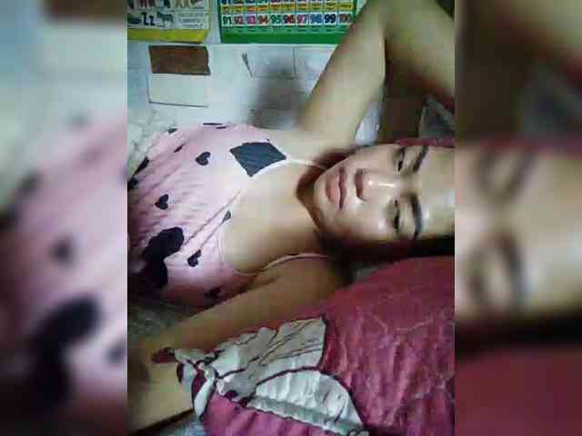 hornylittleprincess69
