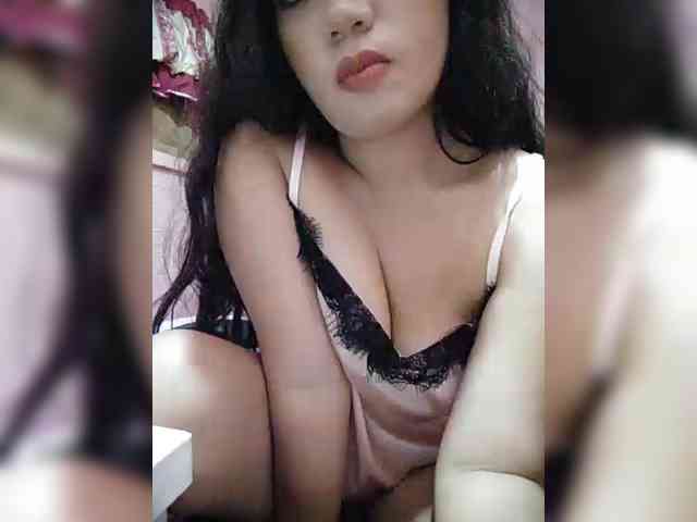 hornylittleprincess69 webcam