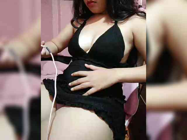 hornylittleprincess69 webcam