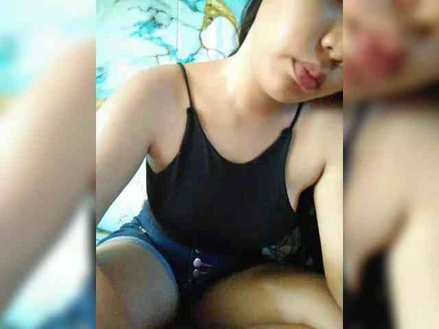 hornylittleprincess69 webcam