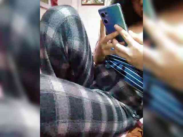 hornylittleprincess69 webcam