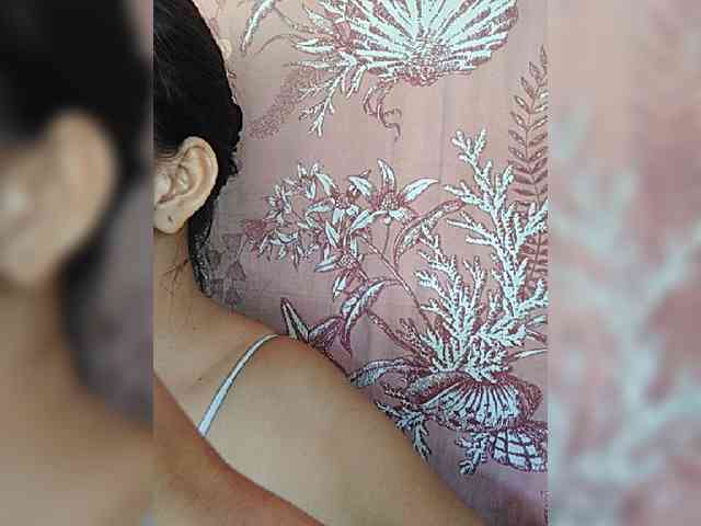 hornylittleprincess69 webcam