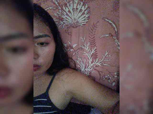 hornylittleprincess69 webcam
