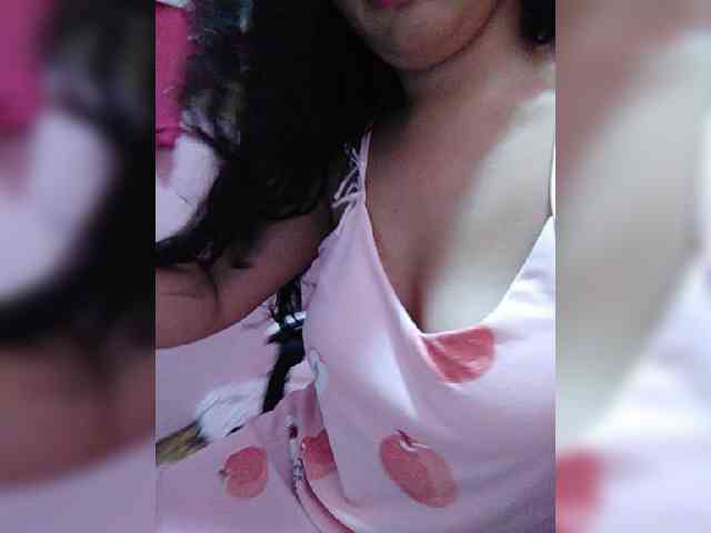 hornylittleprincess69 webcam