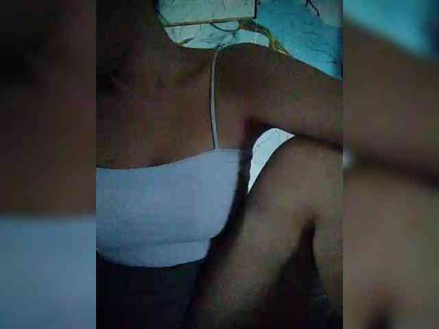 hornylittleprincess69 webcam