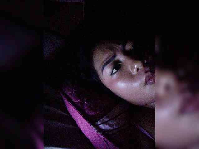 hornylittleprincess69 webcam