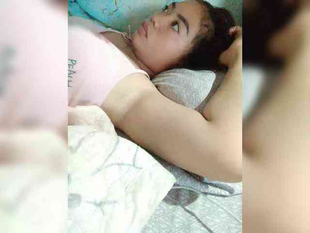 hornylittleprincess69