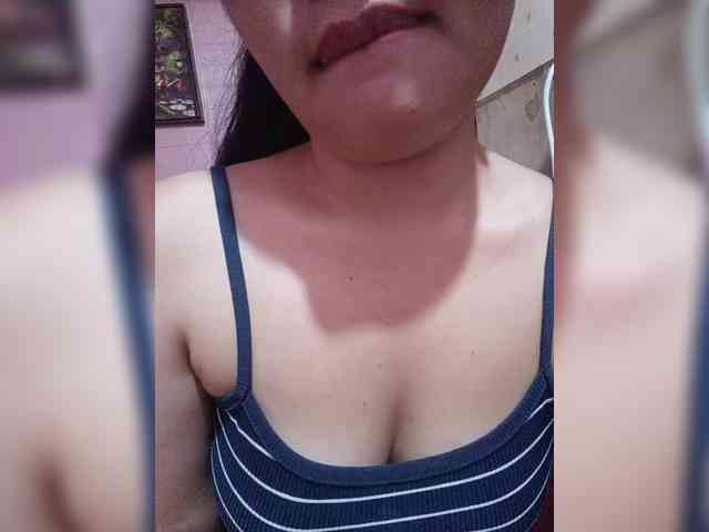 hornylittleprincess69 webcam