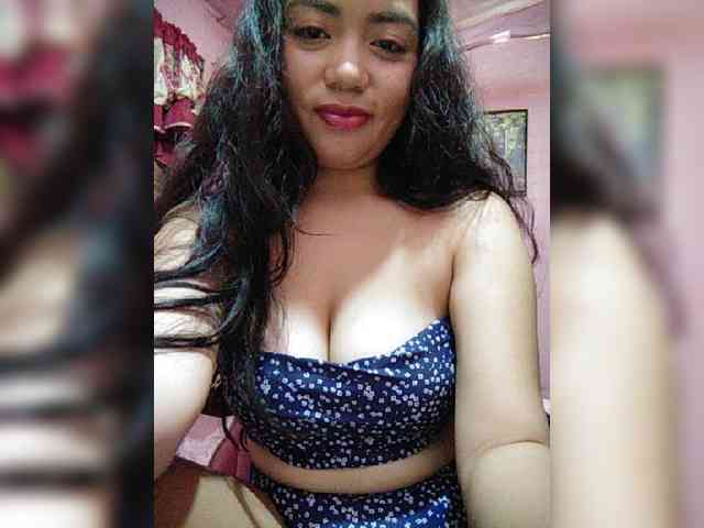 hornylittleprincess69 webcam