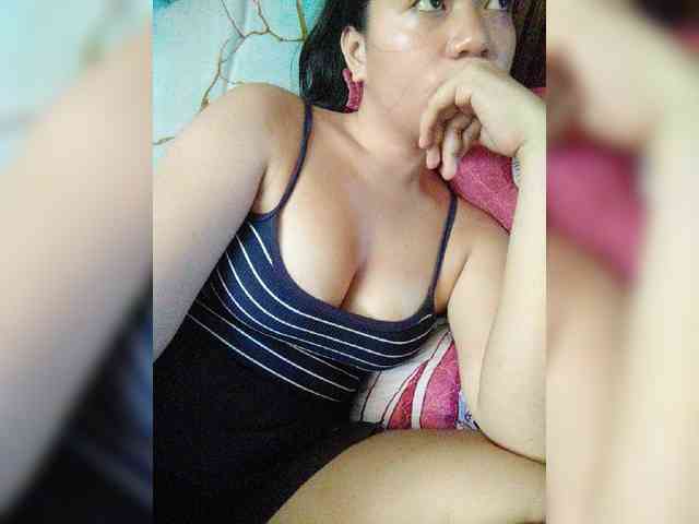 hornylittleprincess69 webcam