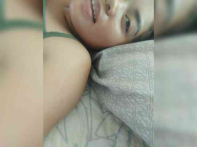 hornylittleprincess69 webcam