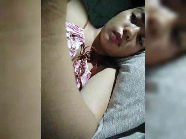 hornylittleprincess69 webcam