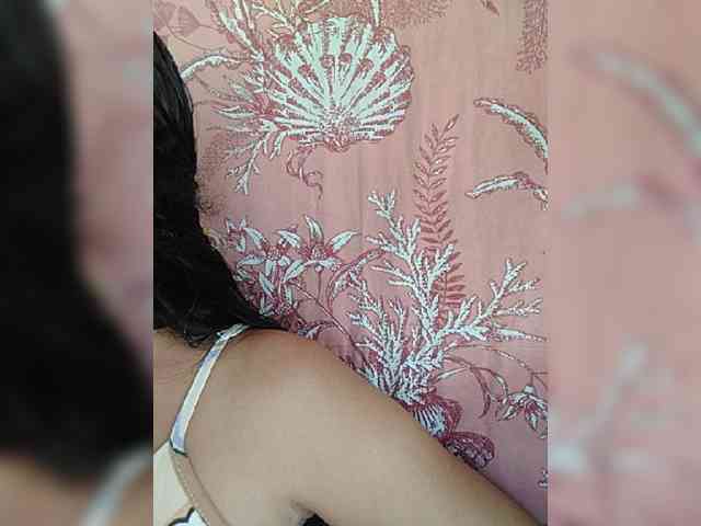 hornylittleprincess69