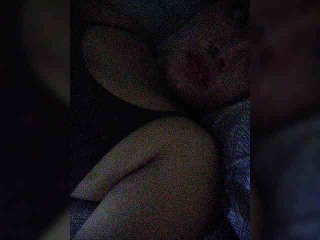 hornylittleprincess69