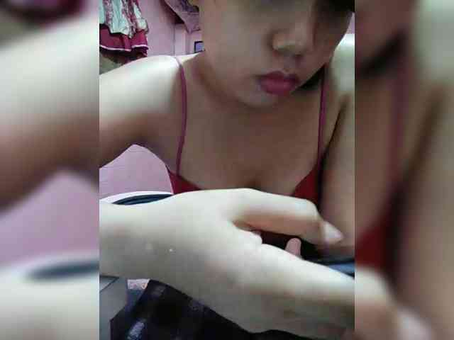 hornylittleprincess69 webcam