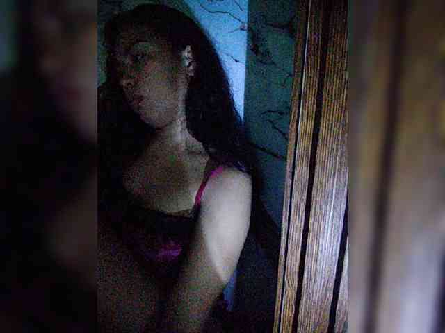 hornylittleprincess69 webcam