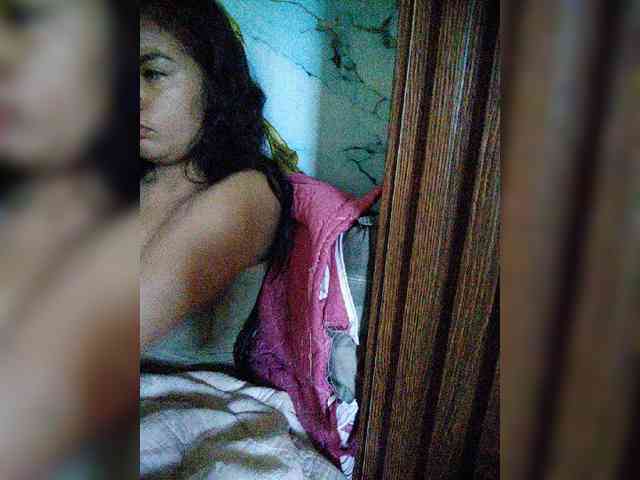hornylittleprincess69 webcam