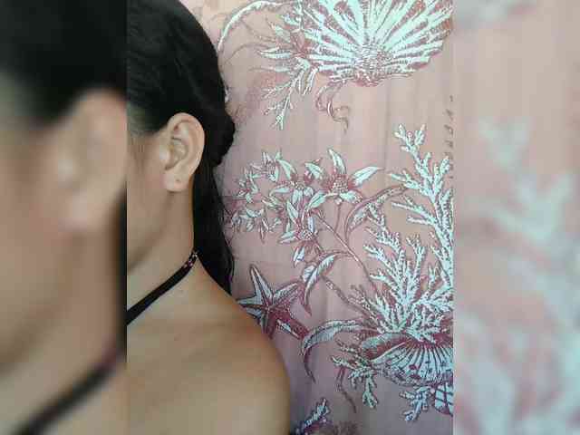 hornylittleprincess69