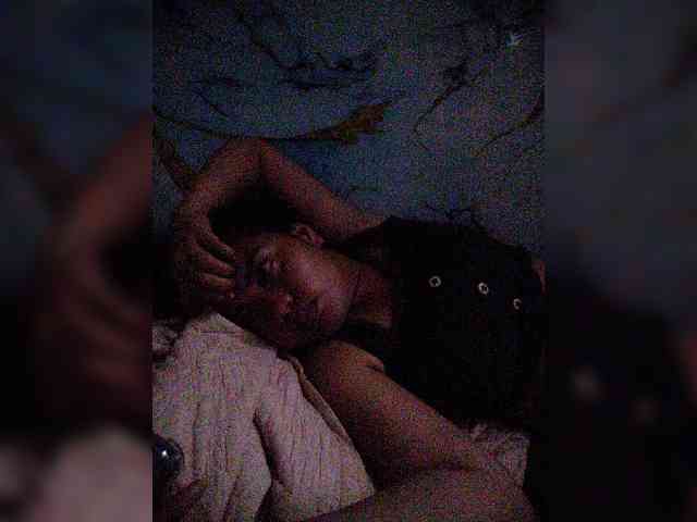 hornylittleprincess69