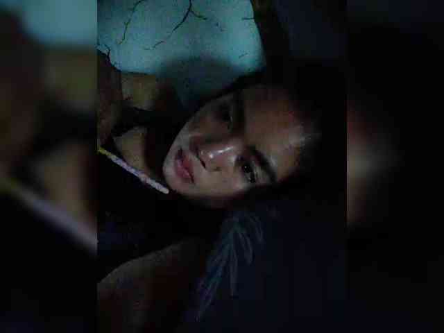 hornylittleprincess69 webcam