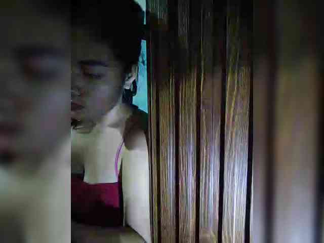 hornylittleprincess69