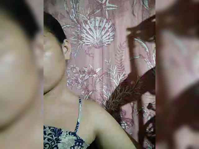 hornylittleprincess69 webcam