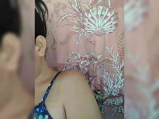 hornylittleprincess69 webcam