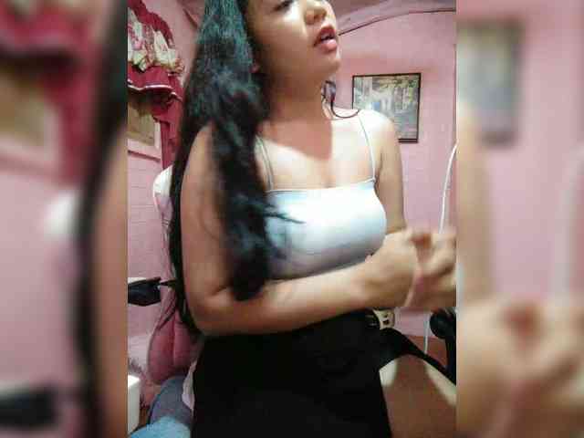hornylittleprincess69 webcam