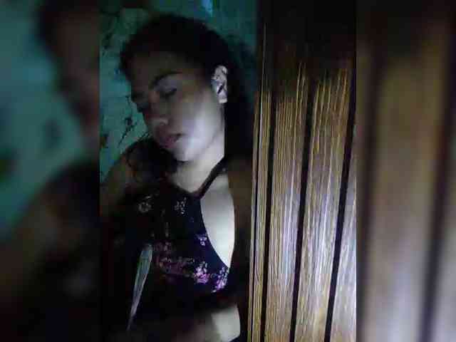 hornylittleprincess69 webcam