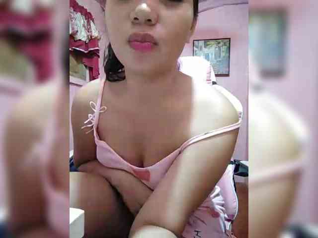 hornylittleprincess69 webcam