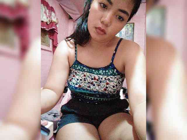 hornylittleprincess69 webcam
