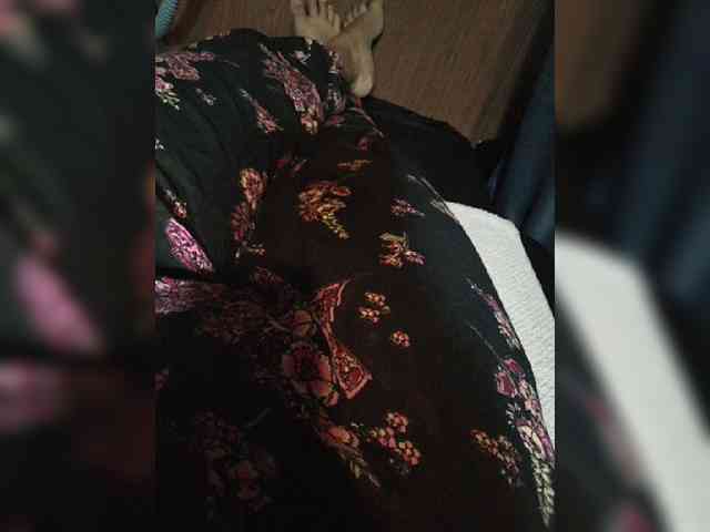 hornylittleprincess69 webcam