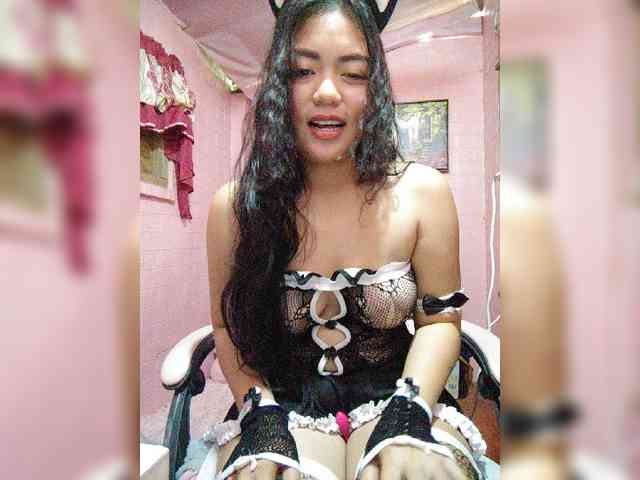 hornylittleprincess69 webcam