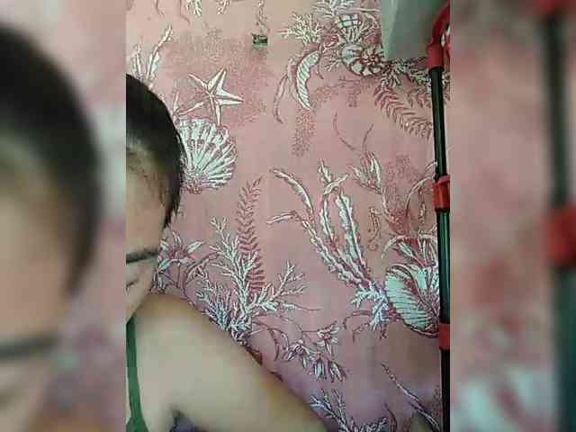 hornylittleprincess69 webcam