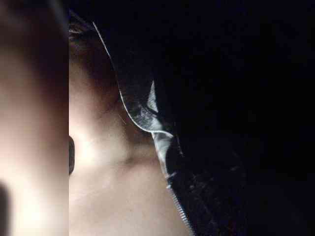 hornylittleprincess69