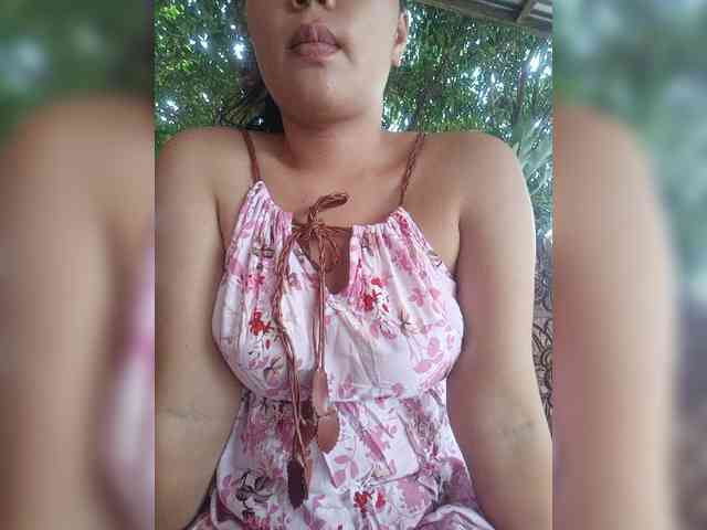 hornylittleprincess69 webcam