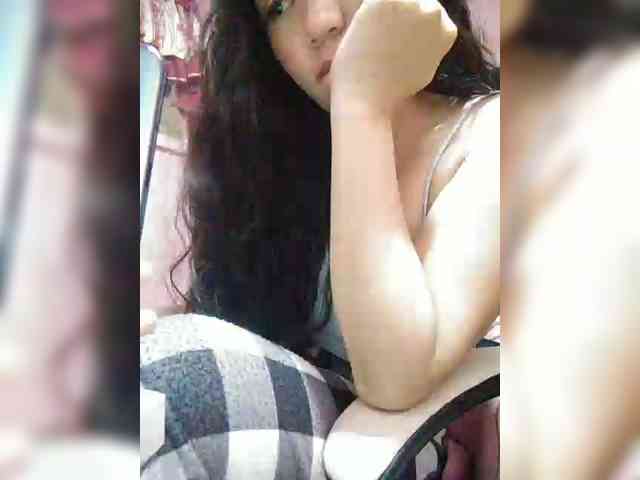 hornylittleprincess69