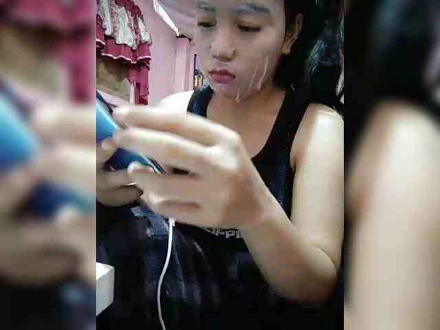 hornylittleprincess69 webcam