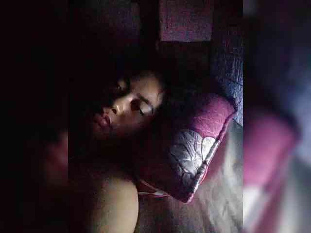 hornylittleprincess69