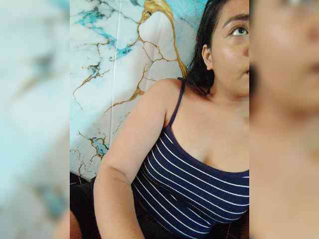 hornylittleprincess69 webcam