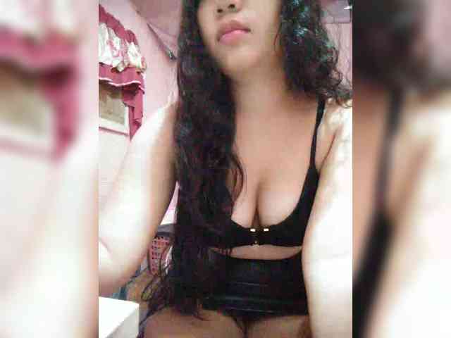 hornylittleprincess69
