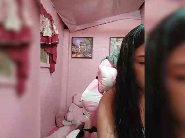 hornylittleprincess69