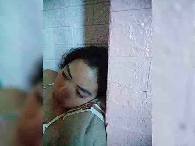 hornylittleprincess69 webcam
