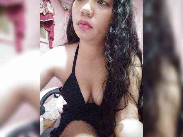 hornylittleprincess69 webcam