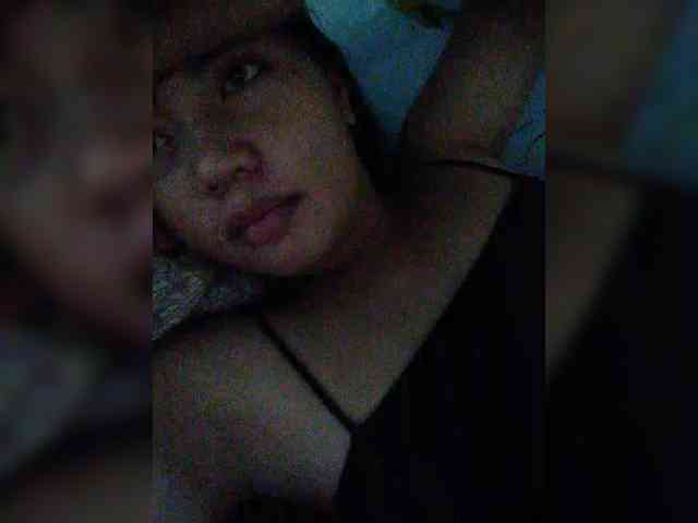 hornylittleprincess69 webcam