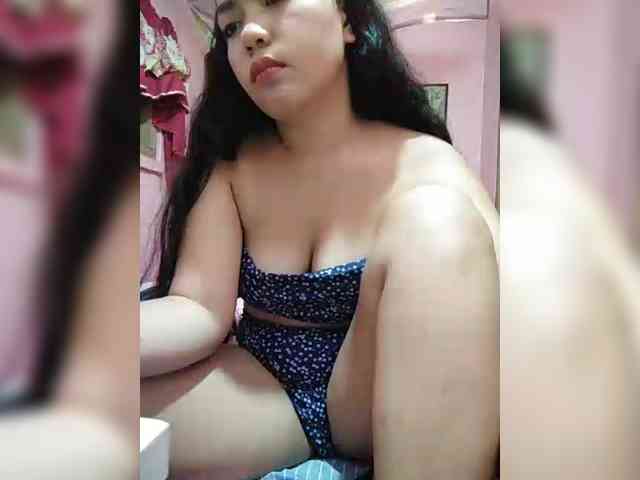 Modelo: hornylittleprincess69