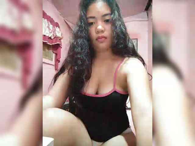 hornylittleprincess69