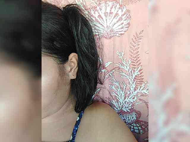 hornylittleprincess69 webcam