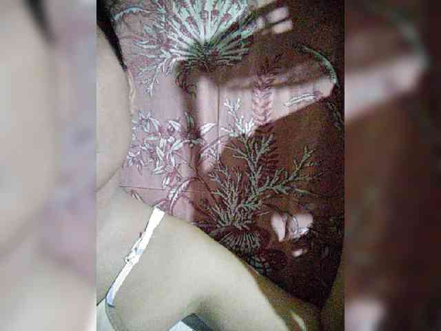 hornylittleprincess69