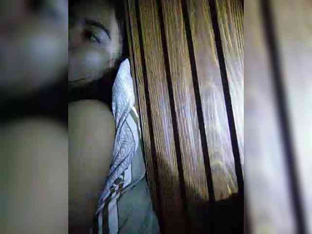 hornylittleprincess69